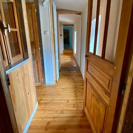Casa vacanze De L'école Romagnat